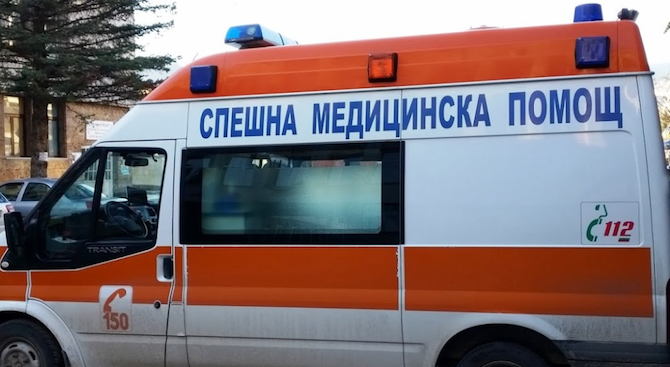 2-годишно дете падна от тераса в Казанлък