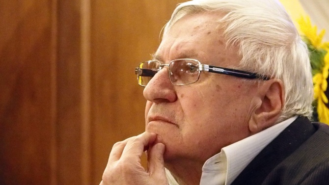 Проф. Андрей Пантев пред novini.bg: Бяхме хора на буквите и книгите, никога не са ни възприемали като индустриалци