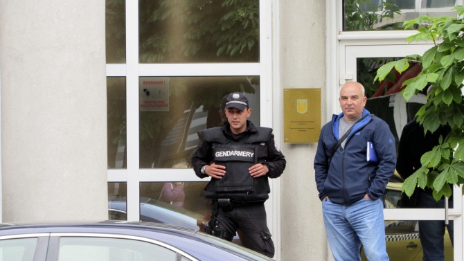 Полицейска акция в Русе, претърсват къщи и офиси на братя Бобокови