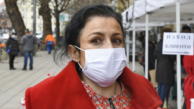 Десислава Танева: Ваксината за ку треска няма да се поема от държавата 