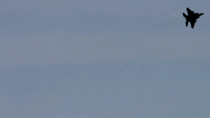 Четирима пилоти ще се обучават за F-16 в САЩ