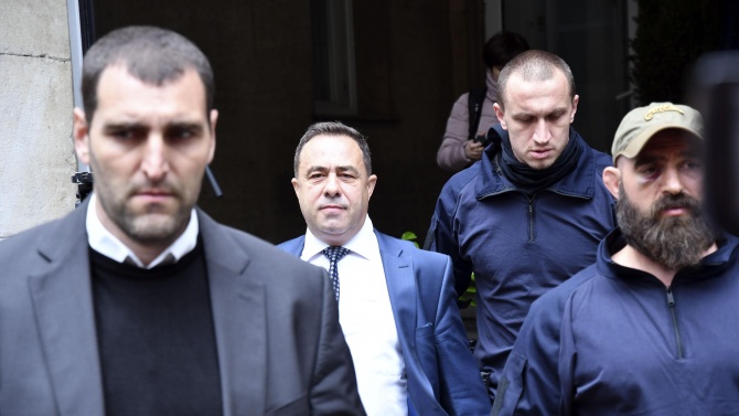 Зам.-министър Живков и задържаните за аферата с боклука остават в ареста, вече са с обвинения