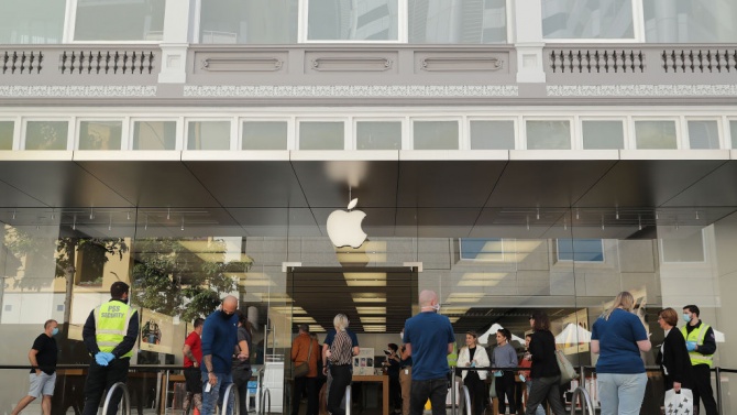 Apple  затвори редица свои магазини в САЩ заради масовите протести и грабежи