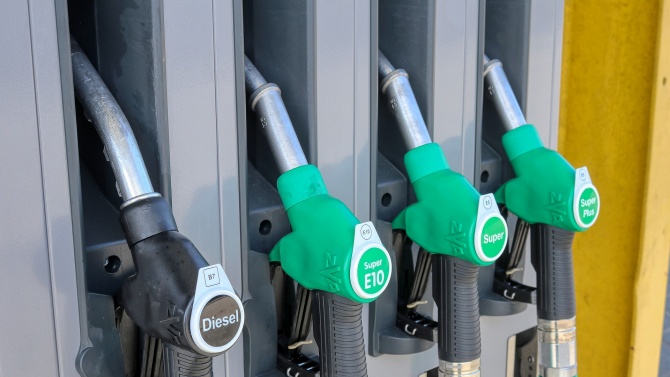 Държавните бензиностанции вече са с крачка по-близо да се реализират