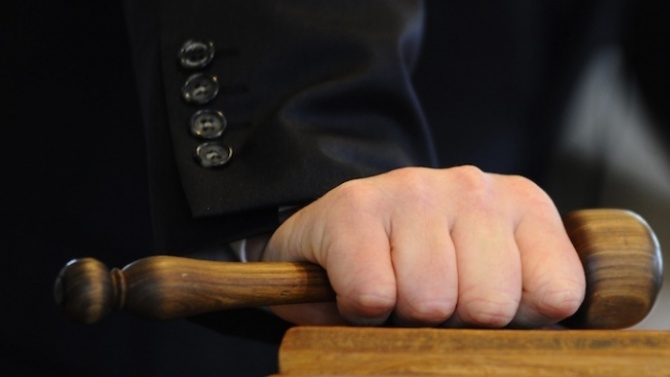 В Хасково осъдиха двама души за нарушаване на домашната карантина