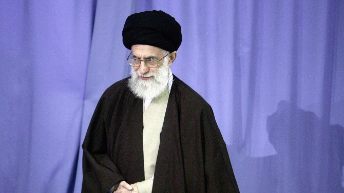 Али Хаменей: Убийството на Джордж Флойд показа истинската природа на САЩ