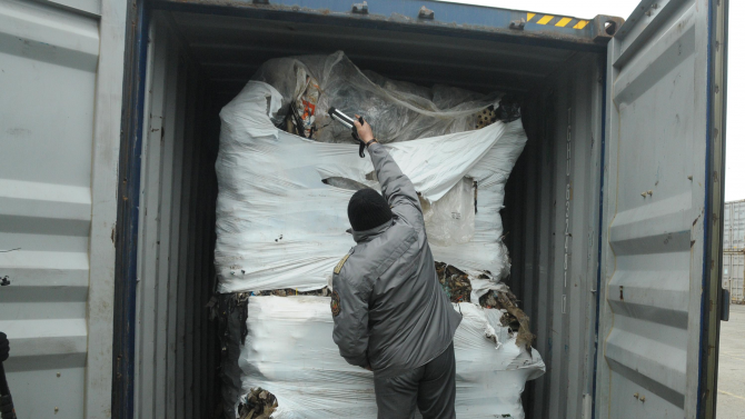 България върна в Италия ТИР с пластмасови отпадъци