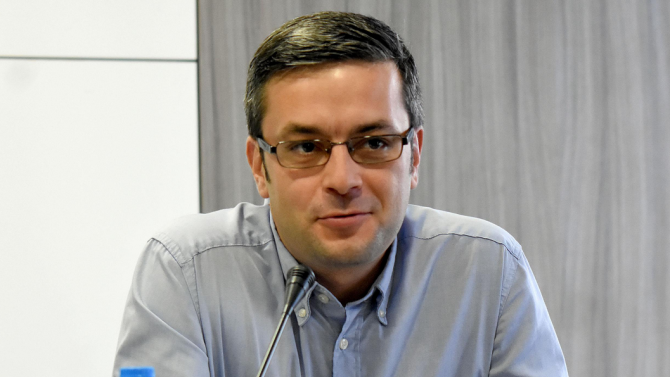 Тома Биков: Не сме притеснени от организирания от БСП вот на недоверие