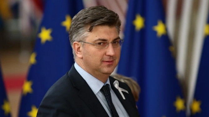 Хърватският премиер няма да се самоизолира след срещата си с Джокович 