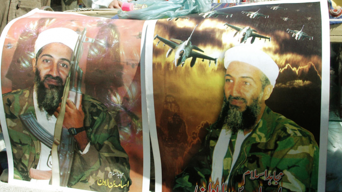 Премиерът на Пакистан нарече Осама бин Ладен мъченик
