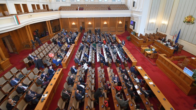 Депутатите приеха актуализацията на Закона за държавния бюджет