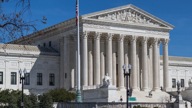 Върховният съд на САЩ анулира рестиктивен закон за абортите 
