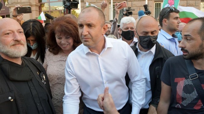 Прокурори от Спецпрокуратурата скочиха на Радев заради исканата оставка на Иван Гешев