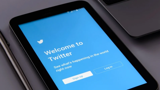 Twitter разследва хакерската атака срещу профили на известни американци