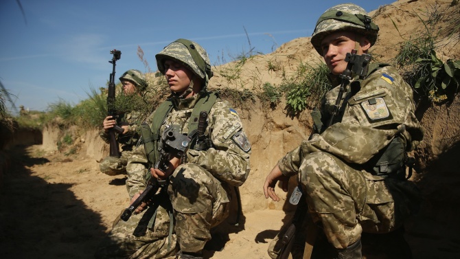 Киев: Може да проведем маневри с участие на НАТО