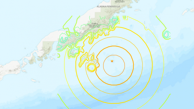 Трус с магнитуд 7,8 разлюля Аляска, има опасност от вълни цунами 