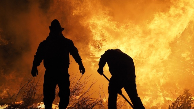 Над 200 пожара в сухи треви са гасили огнеборците в Русенско за три месеца 