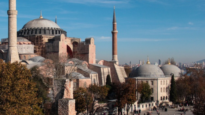 Турция обмисля да се оттегли от Истанбулската конвенция