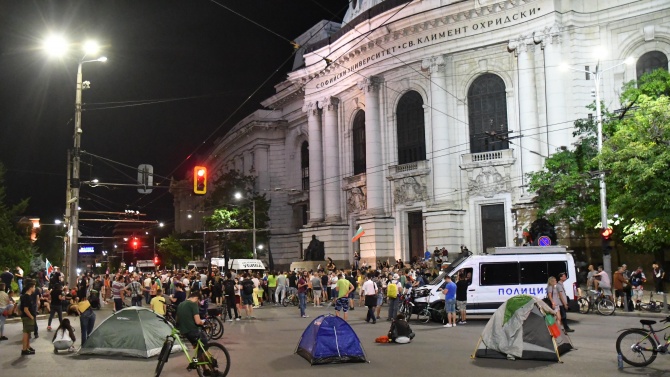 Продължава подписката срещу протеста и блокадите в София 