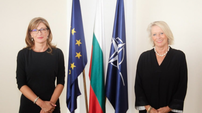 Захариева обсъди отношенията между България и Норвегия с посланик Лизе Гревстад