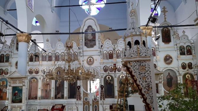 Празникът на Св. свещеномъченик Киприан събра в Казанлък църковни дипломати и миряни