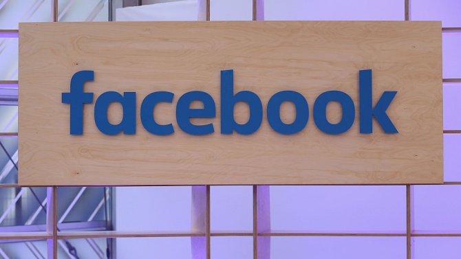 Фейсбук заплаши Австралия