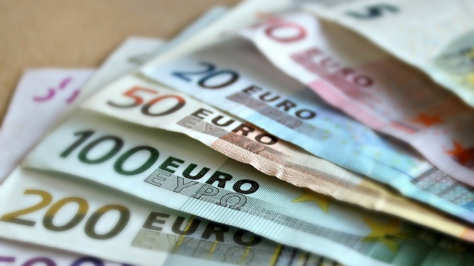 От ЕЦБ притеснени: Еврото не спира да поскъпва 