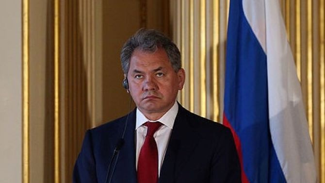 Ваксинираха руския министър на отбраната срещу COVID-19