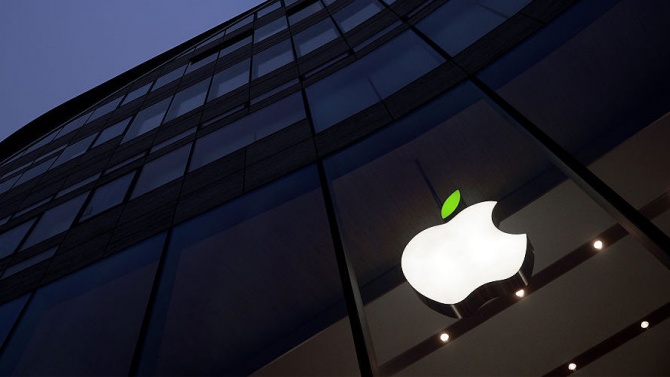 Apple отваря първия си магазин върху вода 