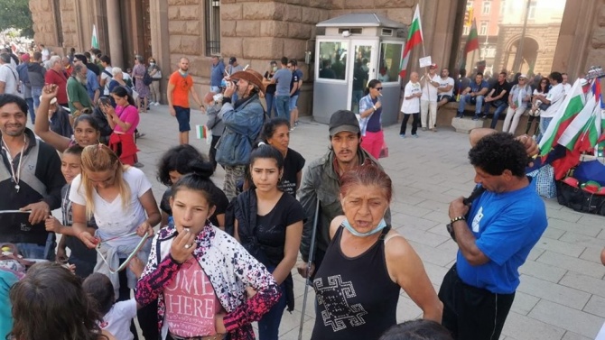 Тумба роми подкрепи протеста на жълтите павета