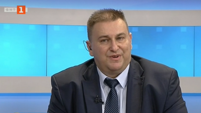 Емил Радев: ЕК е запозната с проекта за нова конституция и България