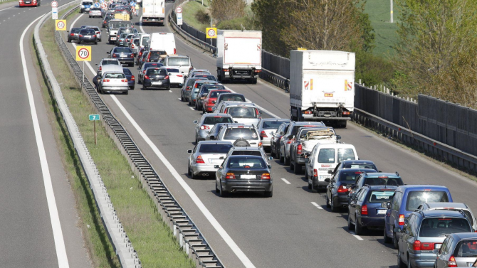 Ремонти налагат ограничения по магистралите "Струма" и "Тракия"