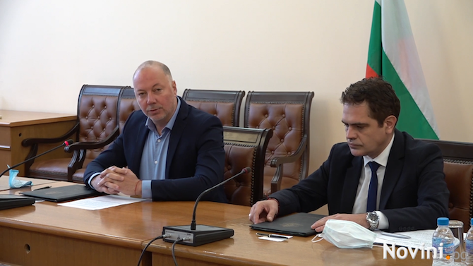 Росен Желязков: Целта на промените в автошколите е да се намали корупцията