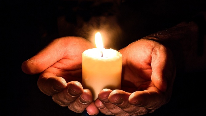 Съболезнования за близките на загиналите в тежката катастрофа край Лесово