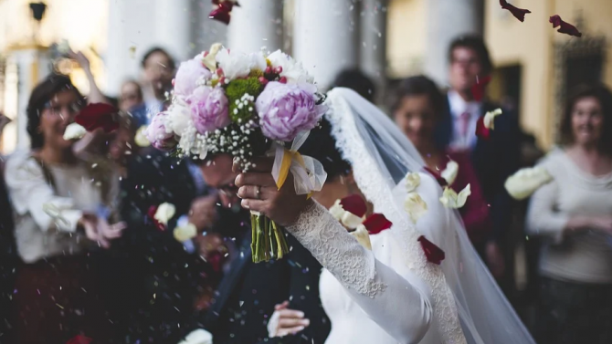 Две двойки в Ловеч сключват граждански брак на 10.10.
