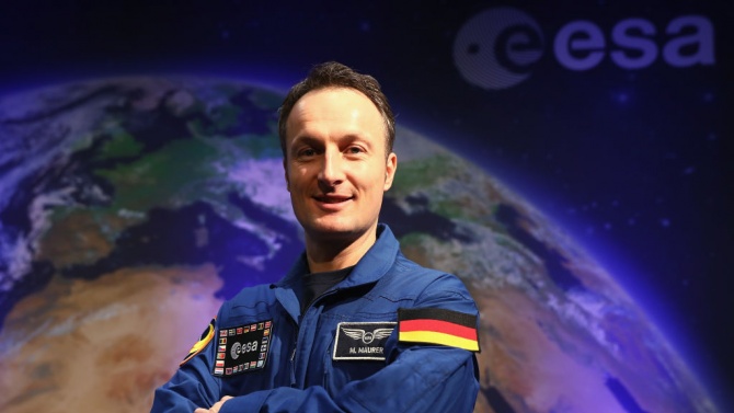 Астронавт на ЕКА носи на МКС храна от родината