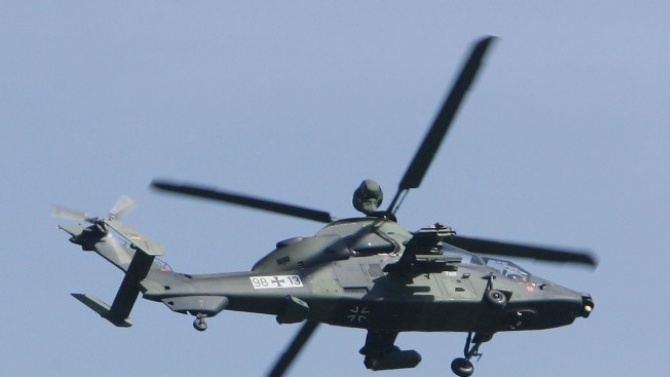 Десет загинали при катастрофа на два афганистански военни хеликоптера