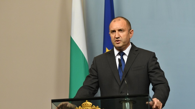 Румен Радев ще разговаря с естонската си колега Керсти Калюлайд в Талин