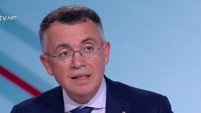 Хасан Азис: Правителството прехвърля отговорността си на местната власт