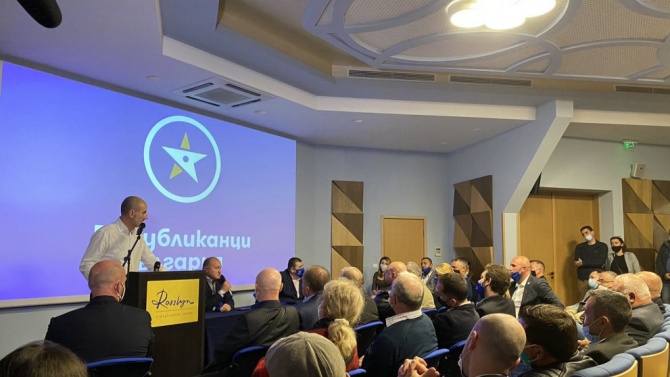 Цветанов: Наблюдаваме промяна в поведението и позициите на правителството по ключови теми