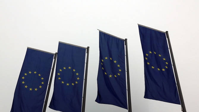 ЕС постигна предварително съгласие за обвързване на бюджетните разходи със законността