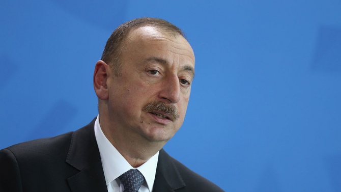 Азербайджанският президент потвърди, че е подписал споразумение за спиране на конфликта с Армения
