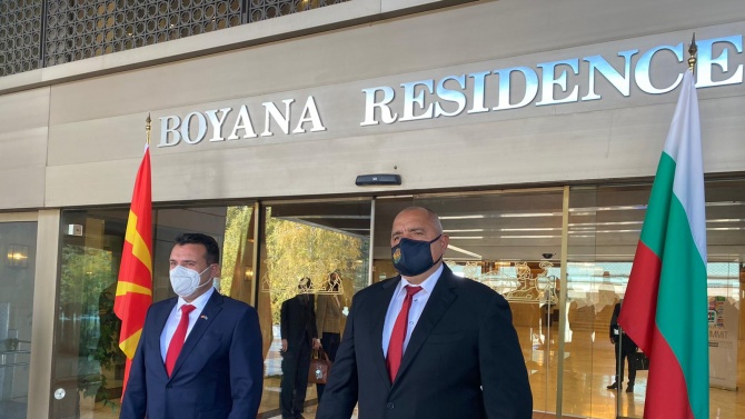 Борисов посрещна Заев в София за участие в Срещата на върха по Берлинския процес