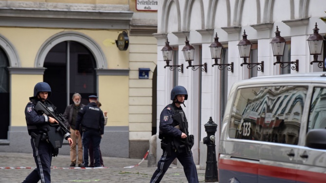 Неонацистите в Австрия попаднаха под прицела на полицията