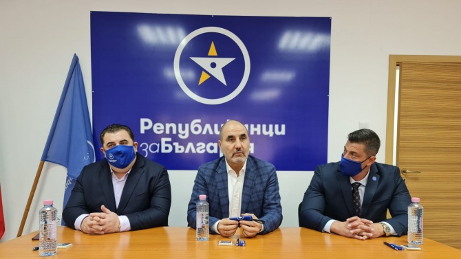 Цветанов: "Републиканци за България" е алтернатива на сегашното статукво, защото не е лидерска партия