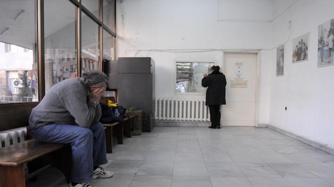 Болницата в Дулово спира дейността на две отделения заради липса на лекари