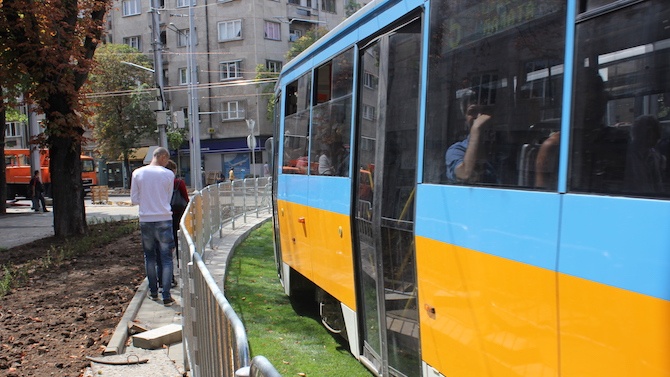 Трамваите по бул. "Шипченски проход" в София имат приоритетно трасе