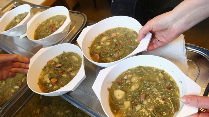 В Добрич набират желаещи да получават топъл обяд в епидемичната обстановка