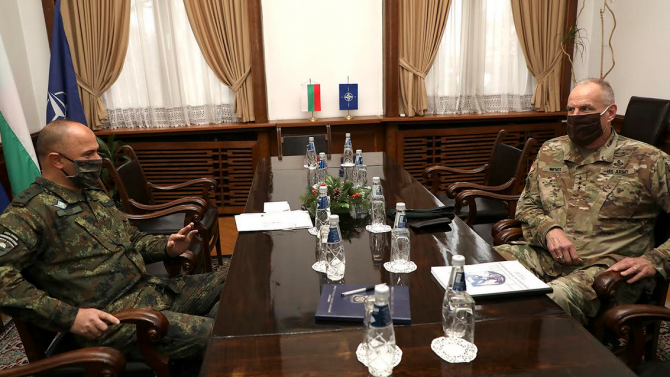  Командирът на щаба на Специалните операции на НАТО  генерал-лейтенант Ерик Уенд бе на посещение в България   