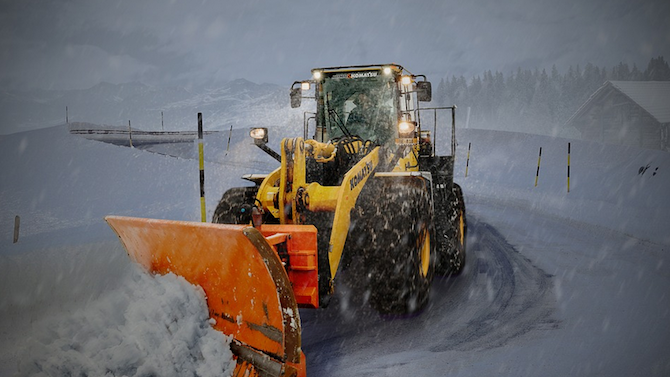 Поради снегопочистване временно се ограничава движението на тежкотоварни автомобили по пътя Видин-Монтана